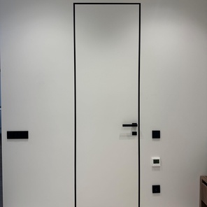 Дверь скрытого монтажа  (кромка ABS)